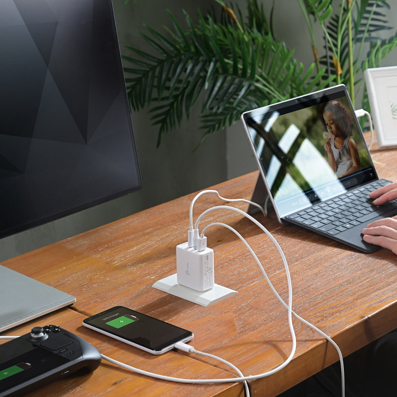 65W GaN USB-C® 3-Port Traveler Charger with changeable AC plugs